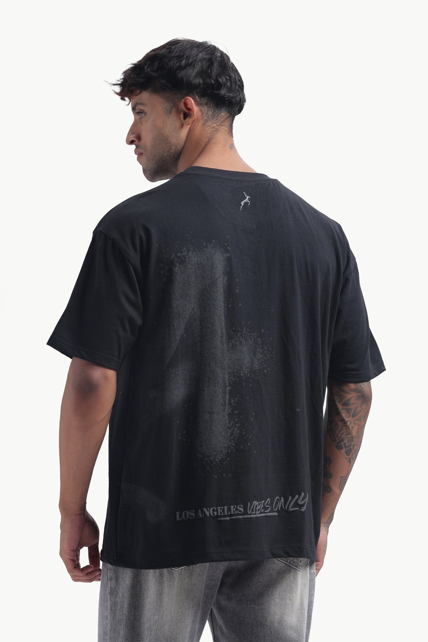 Relaxed Fit Single Jersey Unisex T-Shirt | Black with LA Puff Print